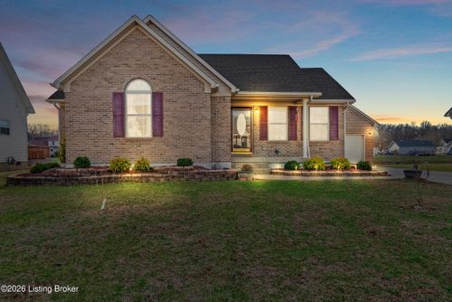 271 Clear Lake Dr, Shepherdsville, KY, 40165-8151 | Card Image