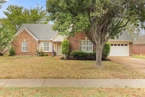 1479 Wolf Ridge Dr, Collierville, TN, 38017-6869 | Card Image