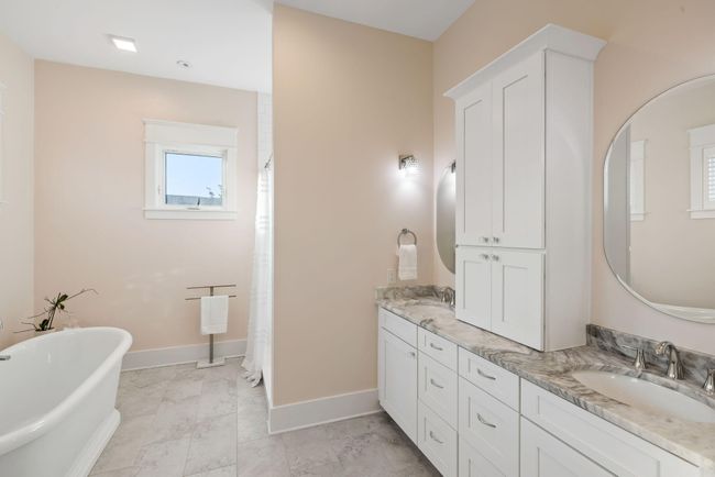 Primary Bath | Image 32
