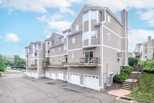 39-39 Glenrock, Norwalk, CT, 06850-1376 | Card Image