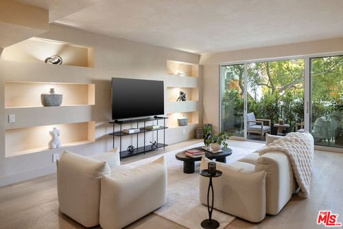 205-818 N Doheny Drive, West Hollywood, CA, 90069 | Card Image