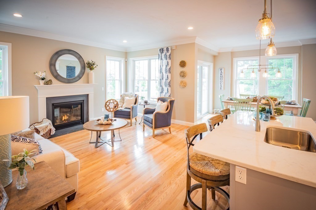 Hydrangea Ln, Plymouth, MA 02360