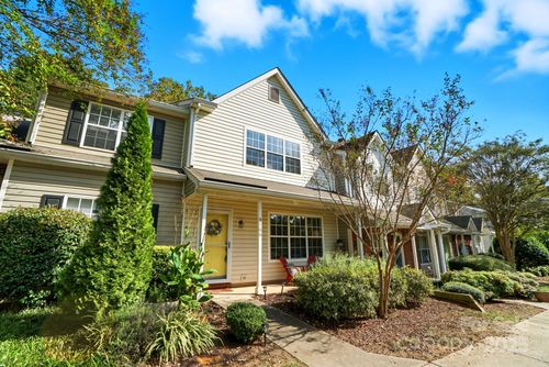9166 Exbury Ct, Charlotte, NC, 28269-2231 | Card Image