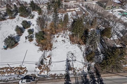 {{alt}} | Card Image