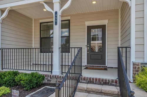 455 Portsdale Dr, Brentwood, TN, 37027-1554 | Card Image