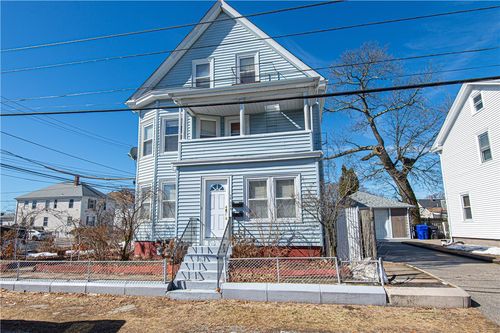 34 Tweed Street, Pawtucket, RI, 02861 | Card Image