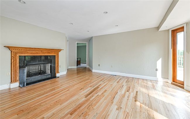 116 Parkfel Ave, House other with 2 bedrooms, 2 bathrooms and 2 parking in Mccandless PA | Image 6