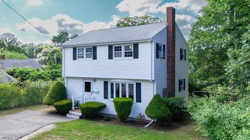 614 S Franklin St, Holbrook, MA, 02343-1792 | Card Image