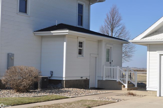 28457 Highway 30, Home with 4 bedrooms, 2 bathrooms and null parking in Glidden IA | Image 7