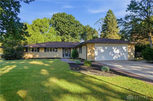 7685 Duffield Cir, Centerville, OH, 45459-5112 | Card Image