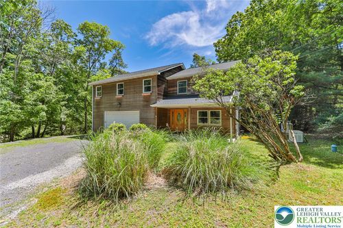 152 Inverhouse Rd, Henryville, PA, 18332-7713 | Card Image