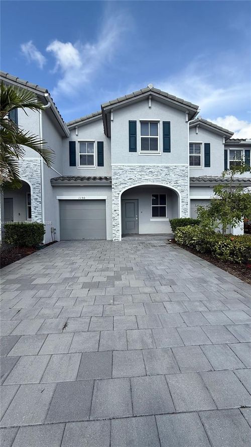 1150 Se 26th Ter, Homestead, FL, 33035-2543 | Card Image