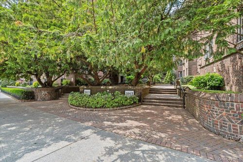 apt-4a-3017 Riverdale Ave, Bronx, NY, 10463-3640 | Card Image