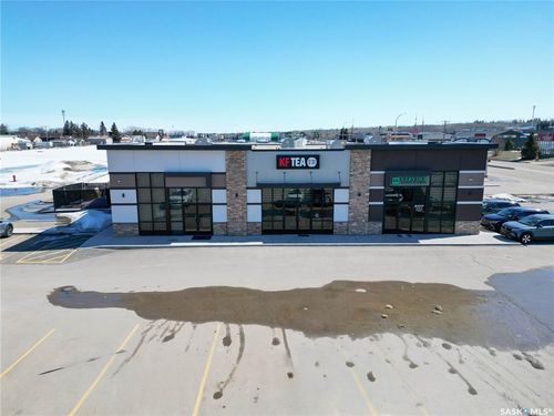 300 15th Street, Prince Albert, SK, S6V1G2 | Card Image