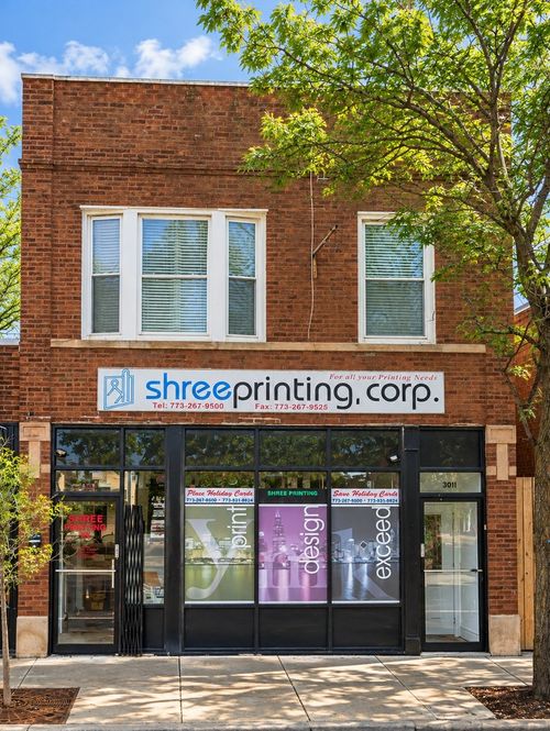 2-3011 W Irving Park Road, Chicago, IL, 60618 | Card Image