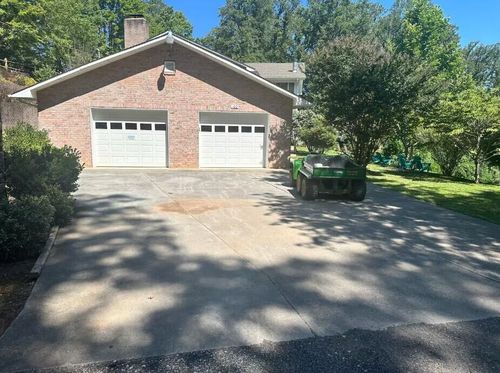 100 Buck Ct, Goodview, VA, 24095-2415 | Card Image