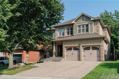 1621 Bayshire Dr, Oakville, ON, L6H6E4 | Card Image