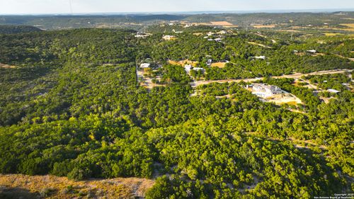 417 Sparkling Springs Dr, Boerne, TX, 78006-8005 | Card Image