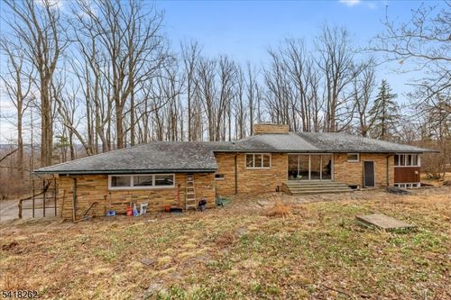 42 Stouts Rd, Skillman, NJ, 08558-1426 | Card Image