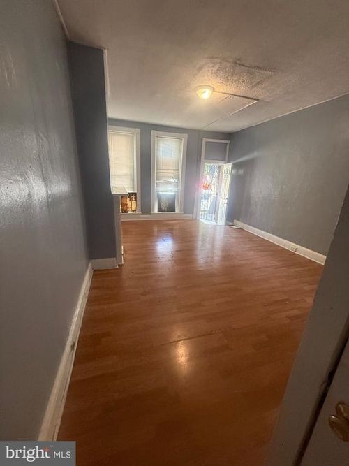 2221 Wilkens Ave, BALTIMORE, MD, 21223-3328 | Card Image