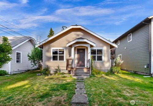 2534 Cherry St, Bellingham, WA, 98225-2004 | Card Image