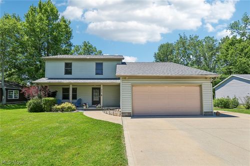 964 Dock Rd, Madison, OH, 44057-1605 | Card Image