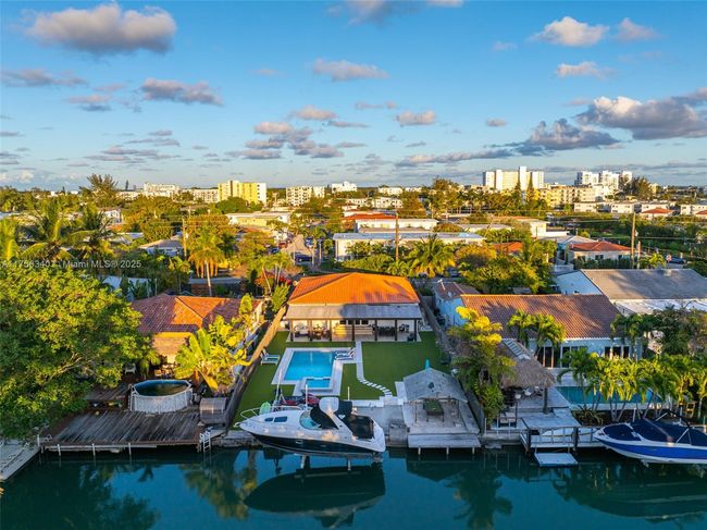 7940 Hawthorne Ave, House other with 4 bedrooms, 2 bathrooms and null parking in Miami Beach FL | Image 33