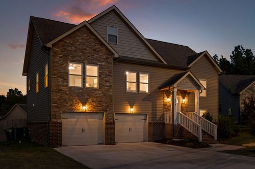 498 Franklin Cir, Fort Oglethorpe, GA, 30742-4263 | Card Image