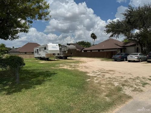 815 Guadalajara St, Palmview, TX, 78572-8342 | Card Image