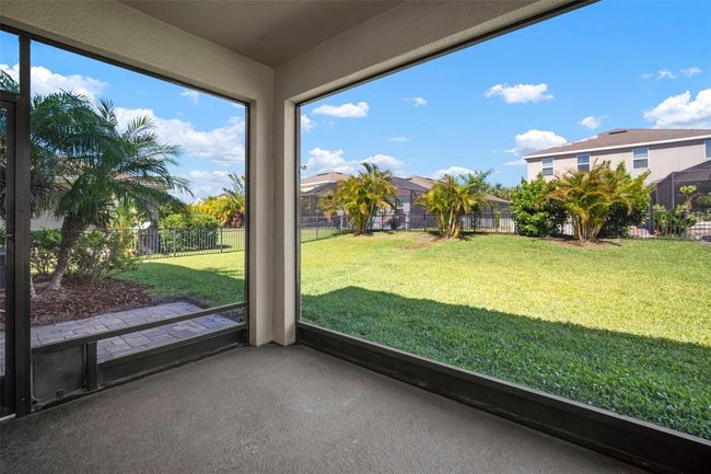 Screened Lanai | Image 7