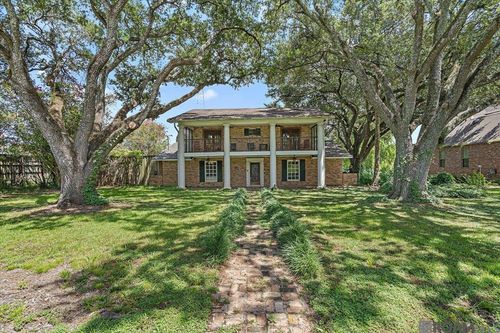 1456 Lakeridge Dr, Baton Rouge, LA, 70802-4327 | Card Image