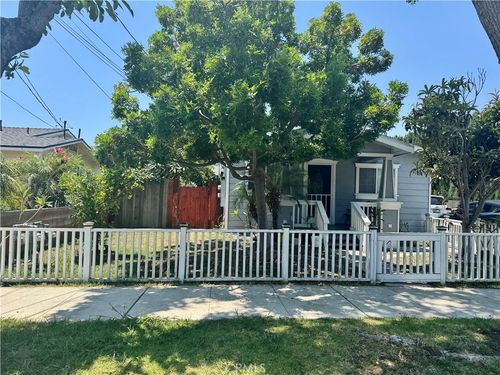 594 N Lemon St, Orange, CA, 92867-6610 | Card Image