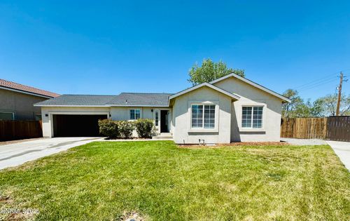 1952 Three Iron Ct, Fernley, NV, 89408-6621 | Card Image