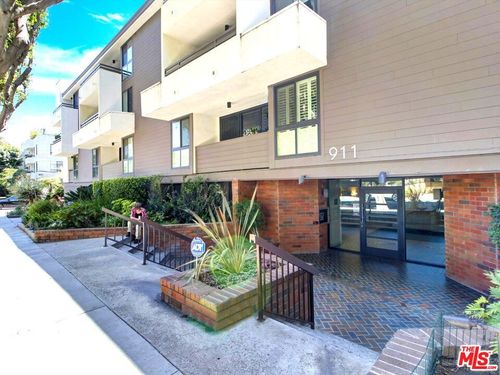 310-911 N Kings Rd, West Hollywood, CA, 90069-4346 | Card Image
