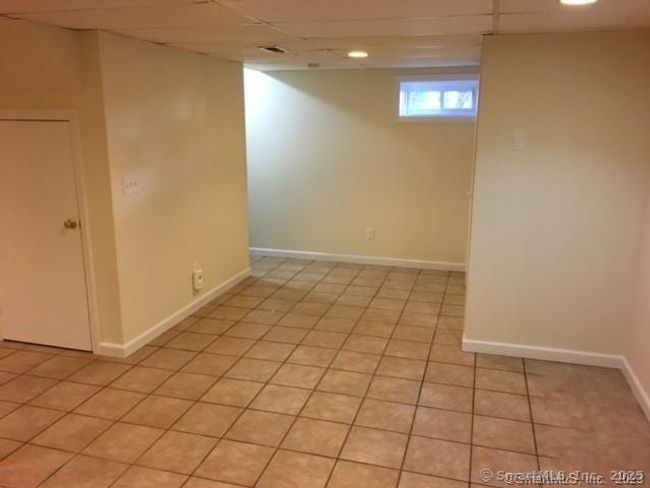 211 Hunyadi Ave, Home with 3 bedrooms, 2 bathrooms and null parking in Fairfield CT | Image 16