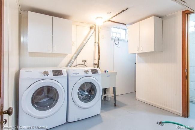 Laundry Room in Basement | Image 22