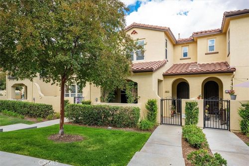 28771 Calle De La Paz Dr, Valencia, CA, 91354-3008 | Card Image