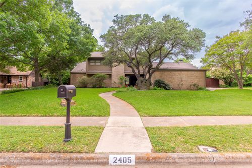 2405 Springpark Way, Richardson, TX, 75082-4617 | Card Image