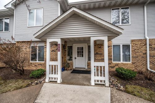 apt-204-3578 Blue Jay Way, Eagan, MN, 55123-2214 | Card Image