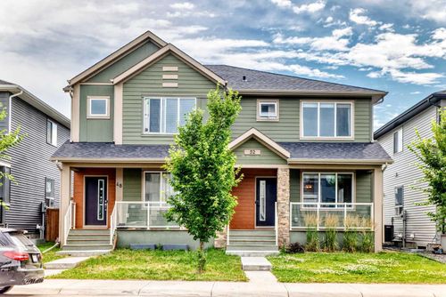 52 Wolf Creek Dr Se, Calgary, AB, T2X4W9 | Card Image