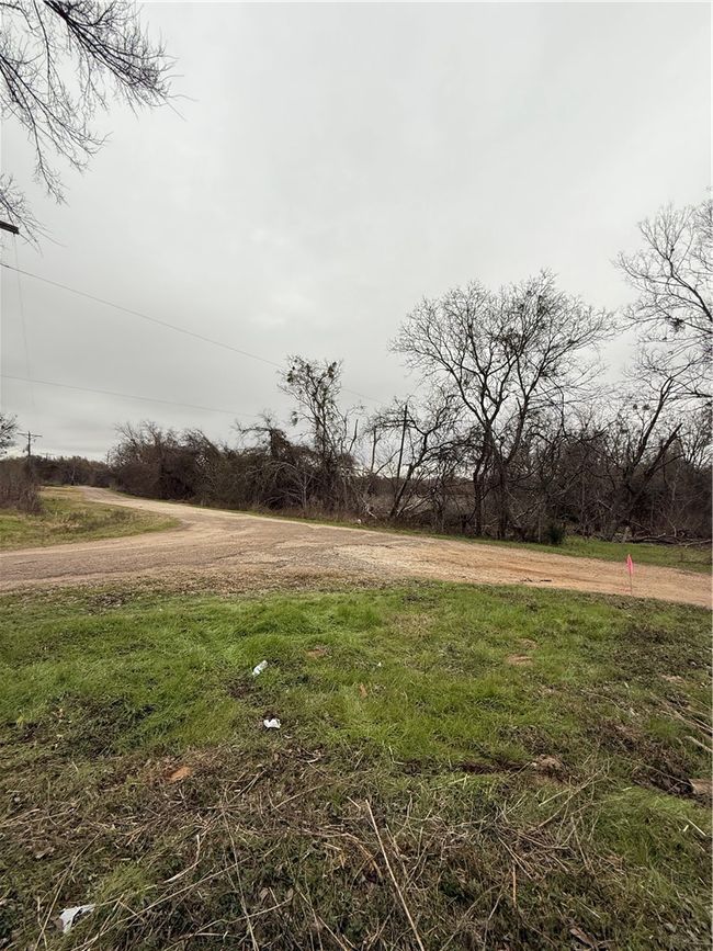 View of yard featuring a rural view | Image 22