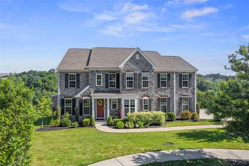 680 Country Club Dr, Mt. Lebanon, PA, 15228-2644 | Card Image