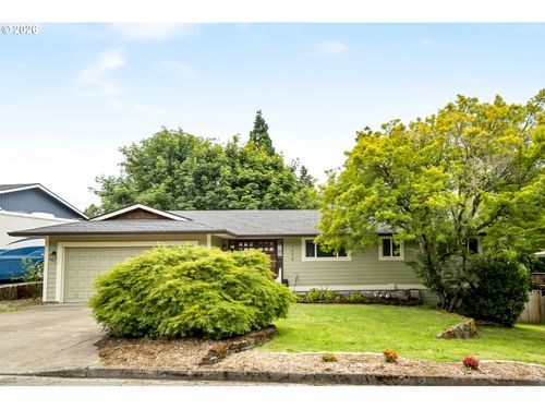 1370 Se Eastwood Ct, Milwaukie, OR, 97267-3540 | Card Image