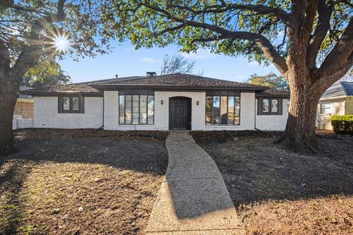 2313 Daybreak Trl, Plano, TX, 75093-3808 | Card Image