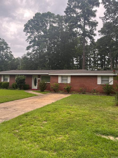 1306 Mockingbird Pl, Magnolia, AR, 71753-2210 | Card Image