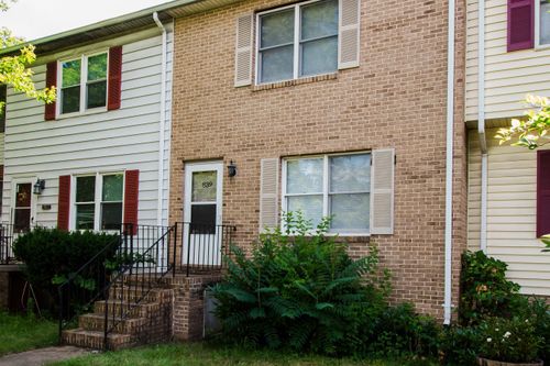 839 Vine St, Harrisonburg, VA, 22802-4970 | Card Image