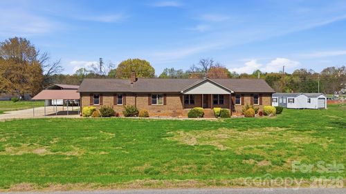 7721 Otts Cir, Stanley, NC, 28164-8740 | Card Image