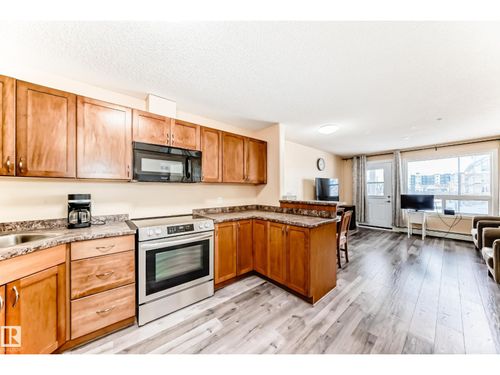 320 Clareview Station Dr Nw, Edmonton, AB, T5Y0E5 | Card Image