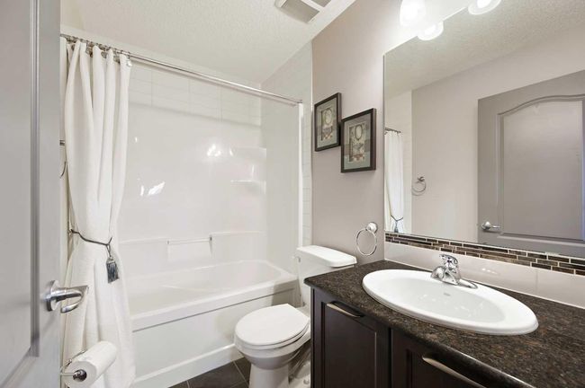 41 Legacy Gate Se, Home with 3 bedrooms, 4 bathrooms and 2 parking in Calgary AB | Image 24
