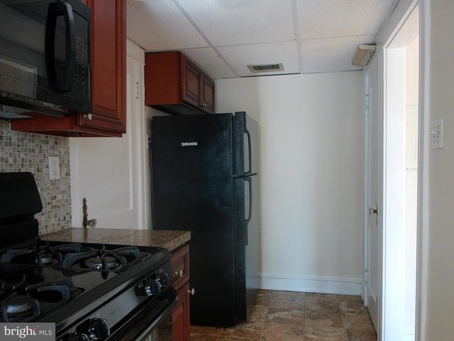 APT-4F - 7876 Spring Ave, Condo with 2 bedrooms, 1 bathrooms and null parking in ELKINS PARK PA | Image 7
